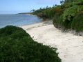 Ein Strand nahe Billy's Place, Pangai auf der Insel Lifuka im Königreich Tonga.