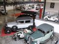 PS.SPEICHER in Einbeck, das PS.Depot Automobile - Stoewer 8 Typ S 10, Baujahr 1929 und Stoewer R 140, Baujahr 1934 mit Spielzeugauto