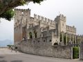 Torri del Benaco am Gardasee - der Lungolargo und das Castello Scaligero