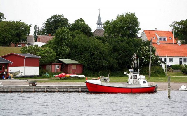 Der Hafen von Nyord - die VogelschutzInsel Nyord  nahe Møn