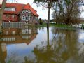 Leine-Hochwasser im Neustädter Land - die Kleine Leine und die Eckstein-Mühle in Neustadt am Rübenberge