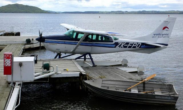 Wasserflugzeug - Cessna U 206 Stationair