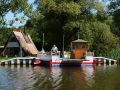 Urlaub in Mecklenburg - Teterower See, die historische Seilfähre zur Burgwallinsel