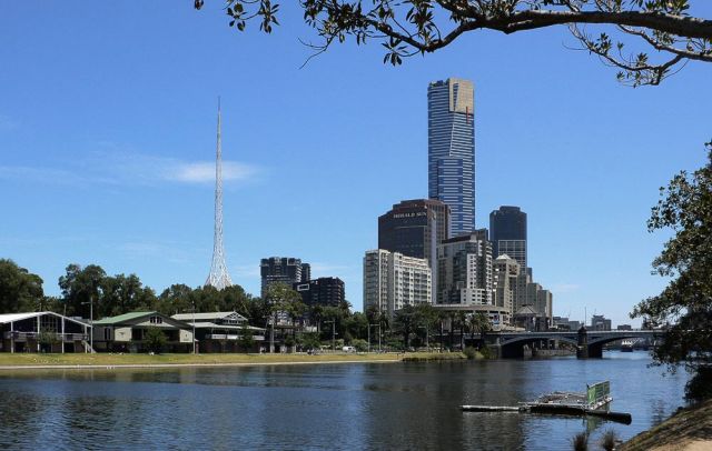 Yarra River Walk - Melbourne, Australia