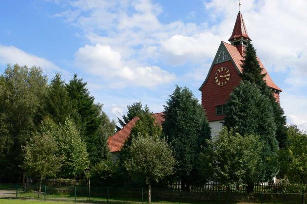 Neustadt am Rübenberge - Neustadt-Schneeren, die Kirche 'Zum Guten Hirten'