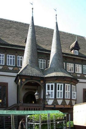 Das historische Rathaus an Einbecks Marktplatz