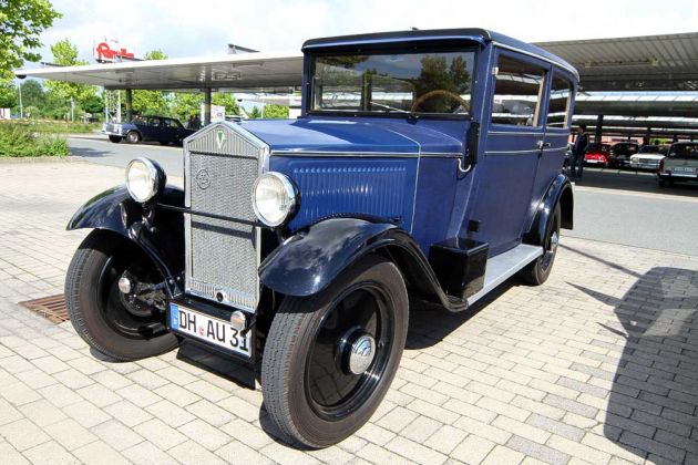 DKW 4=8 - Baujahr 1931 - Vierzylinder-Zweitakt-Motor 980 ccm, 25 PS,  Hinterrad-Antrieb