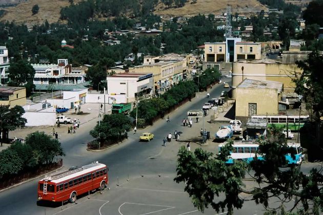 Hauptstasse und Piazza - Gondar, Äthiopien