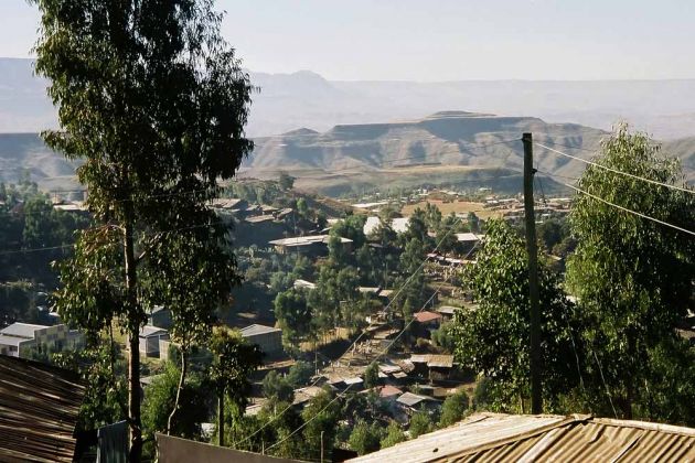 Blick auf Lalibela in den Bergen von Lasta, Äthiopien