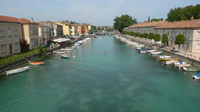 Peschiera del Garda - Altstadt, Kanal und historische Kasernen - Gardasee