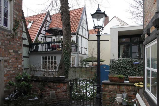 Freie Hansestadt Bremen -  die Gasse 'Hinter der Balge' im historischen Schnoorviertel
