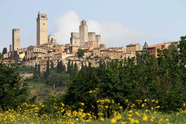 Urlaub in der Toskana - San Gimignano, die Bergstadt mit den markanten Geschlechtertürme