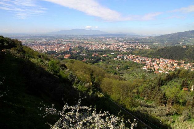 Blick über Montecatini Terme von Montecatini Alto aus