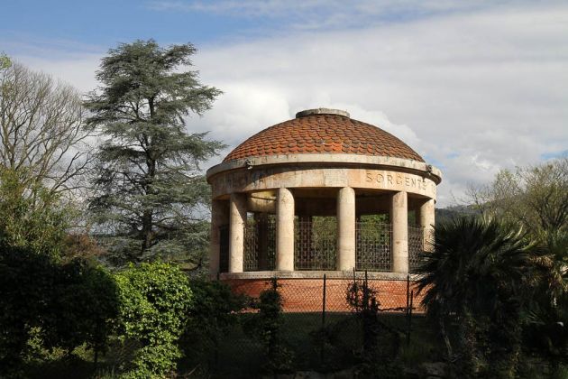 Pavillon im Park der Therme Leopoldine - Montecatini Terme