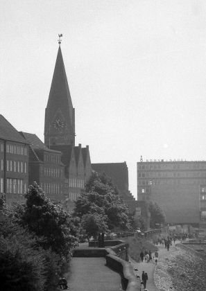 Bremen 1963 - das Weserufer in der Bremer Innenstadt, die Schlachte