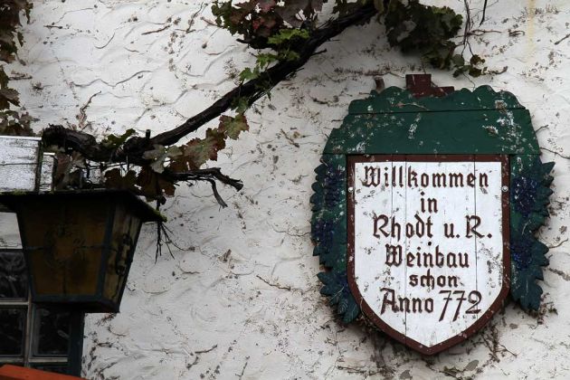 Weinreise in die Pfalz - Weindorf Roth unter Rietburg