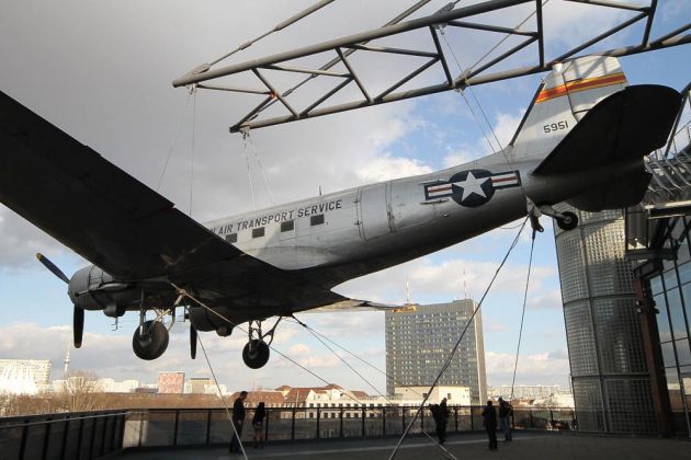 Douglas C-47 Skytrain - Deutsches Technikmuseum Berlin