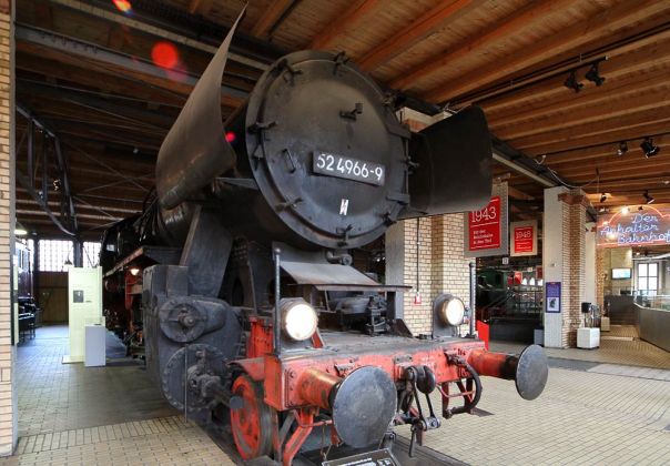 Deutsches Technikmuseum Berlin - eine Güterzuglok der Baureihe 52 - 'Kriegslok'