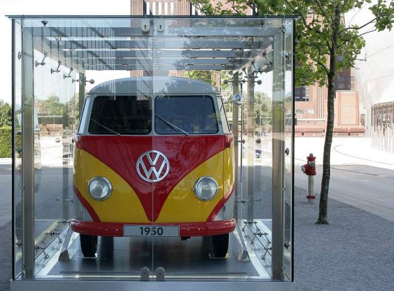 Volkswagen Transporter T 1 - Sinalco Lieferwagen - Autostadt Wolfsburg
