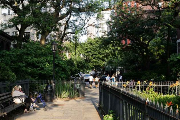 Die Brooklyn Heights Promenade an der  Montague Street in Brooklyn - New York City