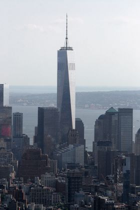 Ground Zero mit One World Tower - Downtown Manhattan, New York City