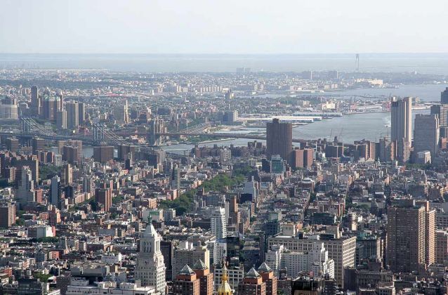 Das Empire State Building - Manhattan und Brooklyn, New York City