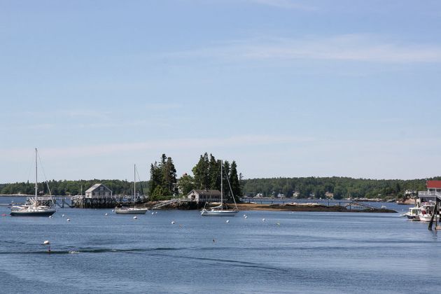 Boothbay Harbor mit Mc Farland Island - Midcoast Maine