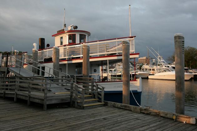 Hyannis Inner Harbour, Cape Cod - Massachussetts