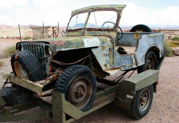 Willys MB ¼-ton 4 × 4 truck - ein schrottreifer Jeep, aufgespürt in Arizona, USA