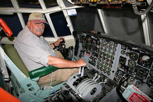 Simulator - Lockheed Hercules C-130, Air Force Museum - Trenton, Canada