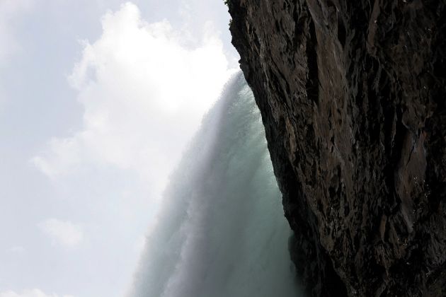 Horseshoe Falls - die Niagara-Fälle, dichter heran geht wohl kaum