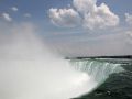 Niagara Fälle Kanada - Die grosse Gischtwolke über den Horseshoe Falls - Niagara-Fälle  