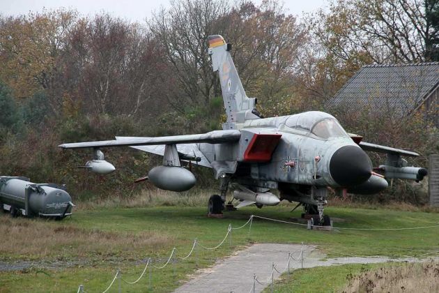 Aeronauticum Nordholz - Panavia Pa 200 Tornado, Jagdbomber/Aufklärer