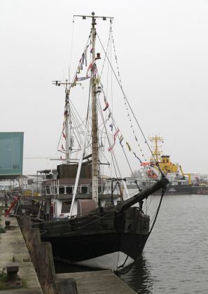 Historischer Fischkutter im Fischereihafen Brenerhaven