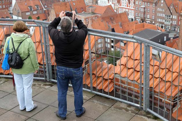 Auf der Aussichts-Plattform des historischen Wasserturms - Hansestadt Lüneburg