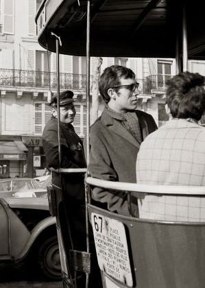 Städtereise Paris - Schaffner im Autobus-Stadtverkehr von 1969 in Paris