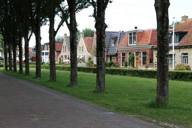 Im Dorf Schiermonnikoog, Urlaub auf Schiermonnikoog