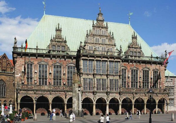 Der Bremer Marktplatz - die Renaissance-Fassade des Rathauses von Bremen