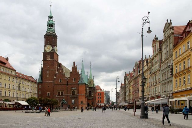 Rynek Wrocław - der 'Ring', Marktplatz von Breslau, Ansicht mit dem Rathaus