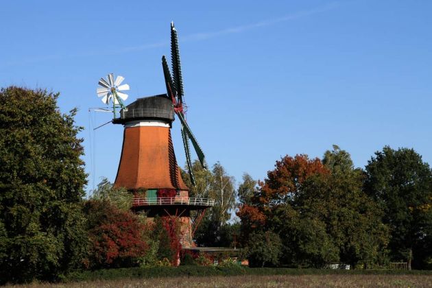 Ausflugsziele Niedersachsen - Westen an der Aller - die Holländer-Galerie-Windmühle
