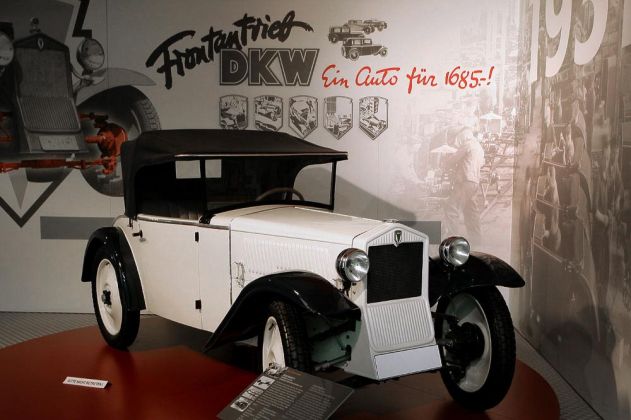 DKW F 1, der erste Frontantriebs-Kleinwagen mit Zweizylinder-Zweitaktmotor - Baujahre 1931 bis 1932 - August-Horch-Museum, Zwickau