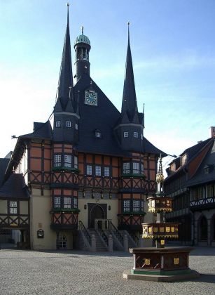 Wernigerode, das Rathaus am Marktplatz