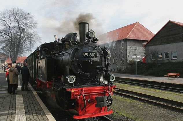 Harzer Schmalspur Bahnen - Heeresfeldbahnlok 99 6101 Pfiffi