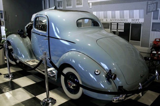 Packard 115 C Business Coupe - Baujahr 1937
