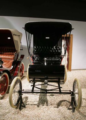 Oldsmobile Curved Dash Model R - Baujahre 1901 bis 1903