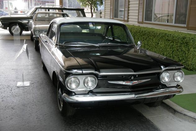 The Harrah Collection - Chevrolet Corvair Deluxe Club Coupe - Baujahr 1960