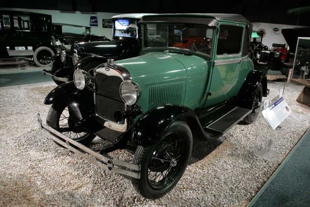 The Harrah Collection - Ford A Sport Coupe - Baujahr 1928 - Geschenk von Douglas Fairbanks an seine Frau Mary Pickford