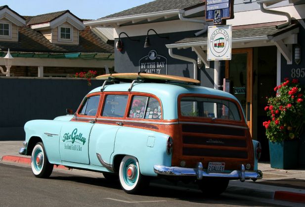 Pontiac Oldtimer - Pontiac Streamliner Woody Body Wagon