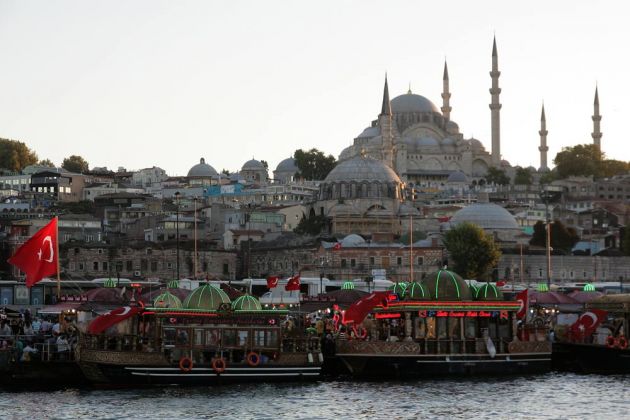 Istanbul, Türkei - die Altstadt am Goldenen Horn