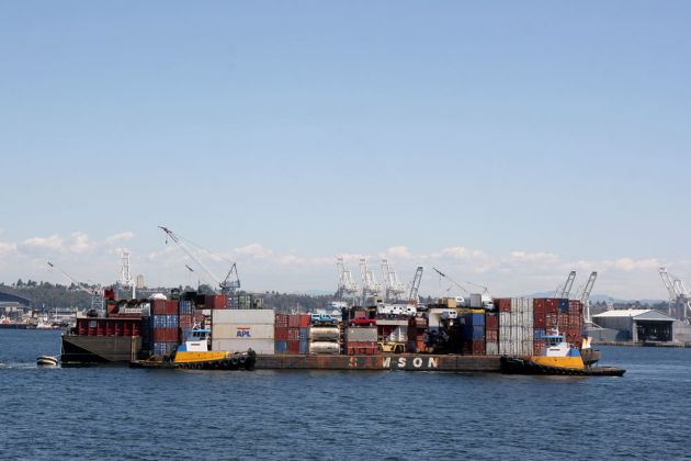 Seattle - Pontonschiff im Hafen